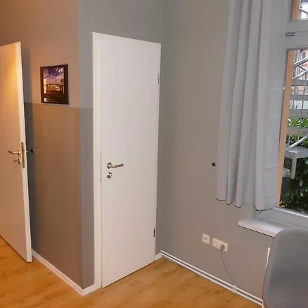 Am Stadthafen * Schwerin (Mecklenburg-Vorpommern)